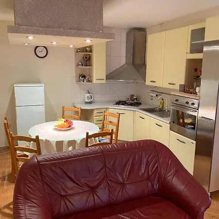 Apartman Luka + Free Parking Zadar